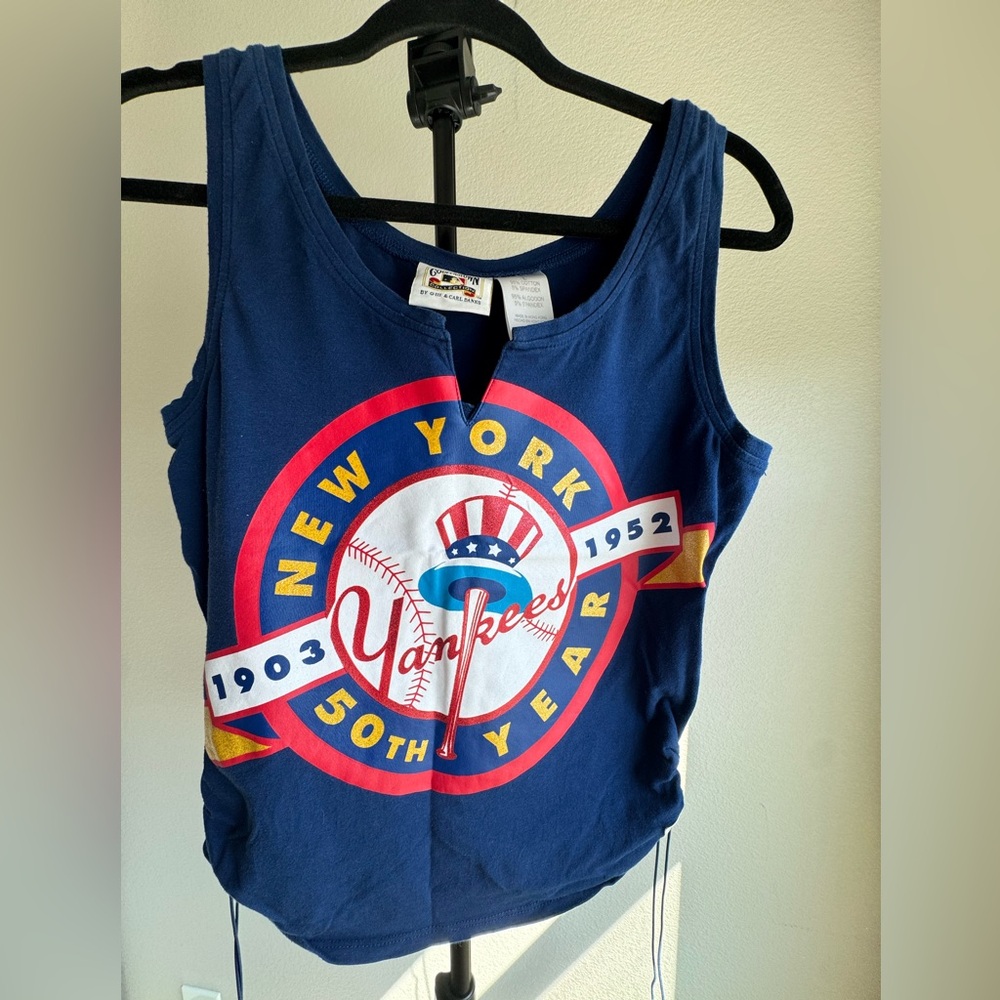 New York Yankees Vintage Women’s Navy Tank Top